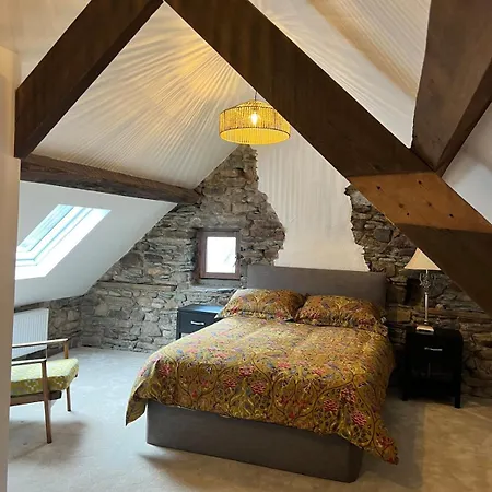 Forge Masters Luxury In Village